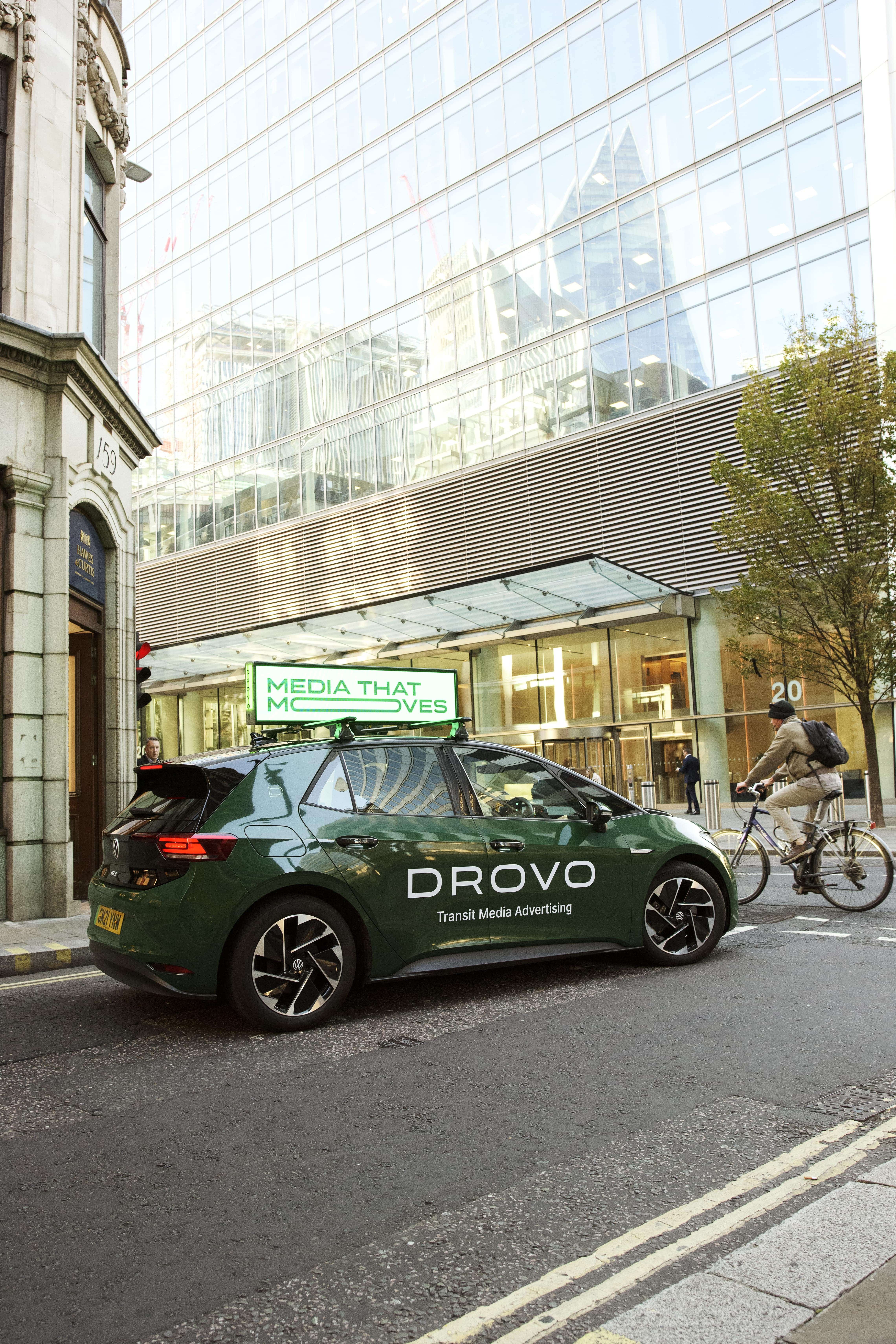 Drovo raises £3m to revolutionise OOH advertising with  dynamic digital vehicle topper screens in London